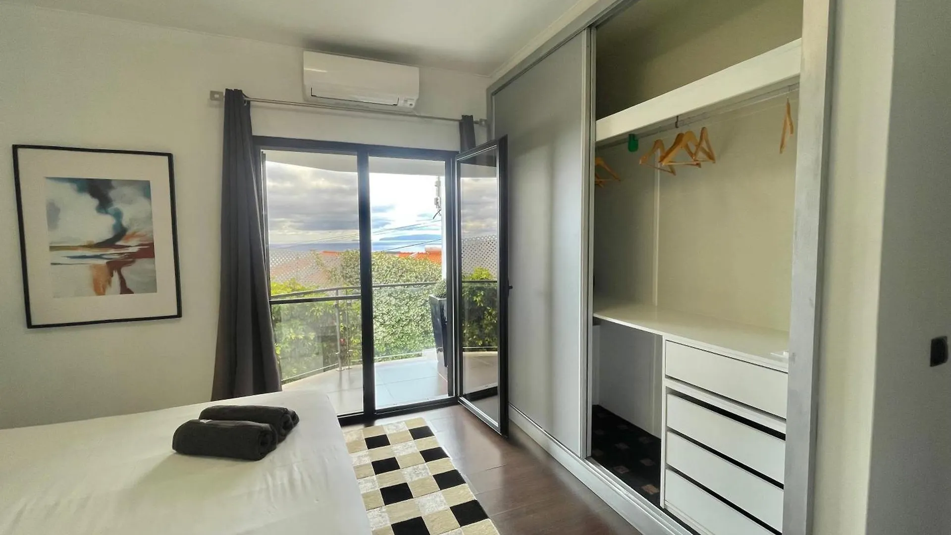 Villa Madeira Island Canico  Holiday home Canico (Madeira)